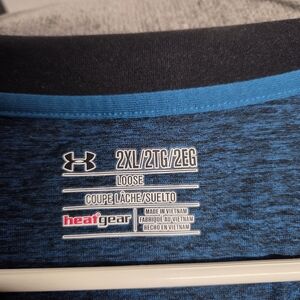 Under Armour HeatGear Shirt in Blue and Black